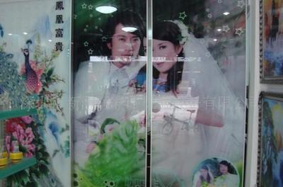 新添潤愛普生雙噴頭UV平板打印機 高精度工業彩印的革新之選